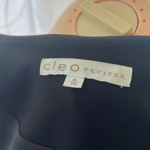 Bell sleeve open blazer - black - Picture 4 of 9